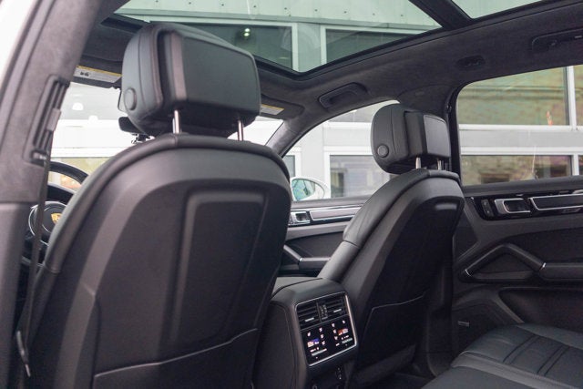 2022 Porsche Cayenne GTS