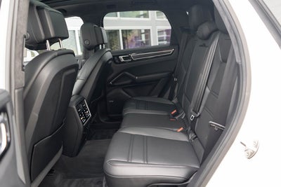 2022 Porsche Cayenne GTS