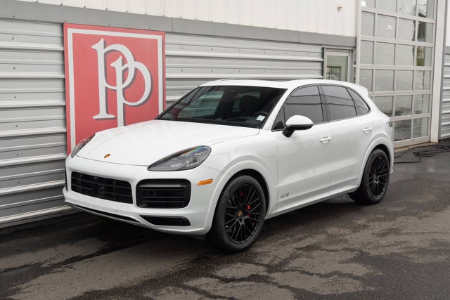 2022 Porsche Cayenne GTS
