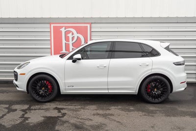 2022 Porsche Cayenne GTS