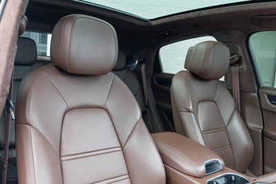 2022 Porsche Cayenne Coupe AWD