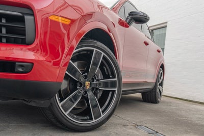 2022 Porsche Cayenne Coupe AWD