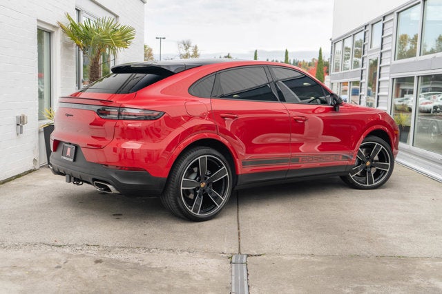 2022 Porsche Cayenne Coupe AWD