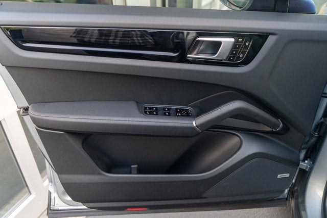 2020 Porsche Cayenne S