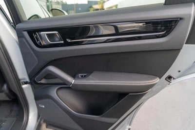 2020 Porsche Cayenne S