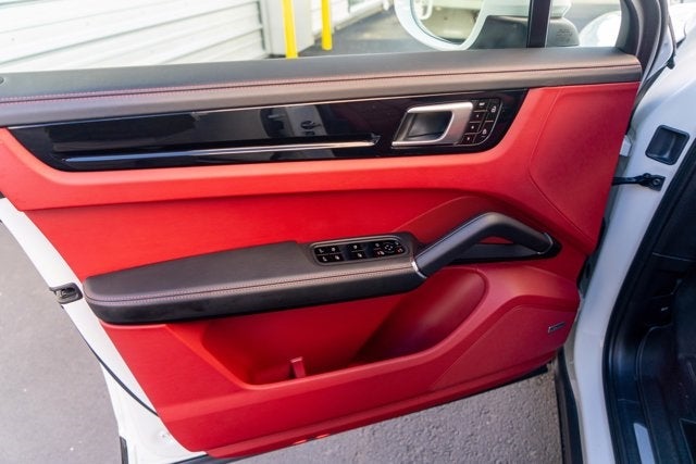 2020 Porsche Cayenne S