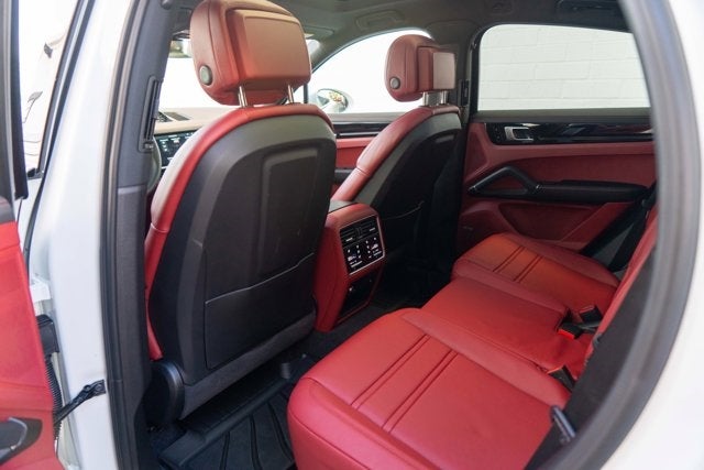 2020 Porsche Cayenne S