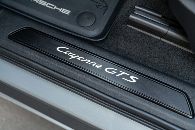2021 Porsche Cayenne GTS Coupe