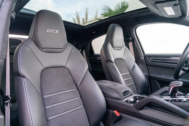 2021 Porsche Cayenne GTS Coupe