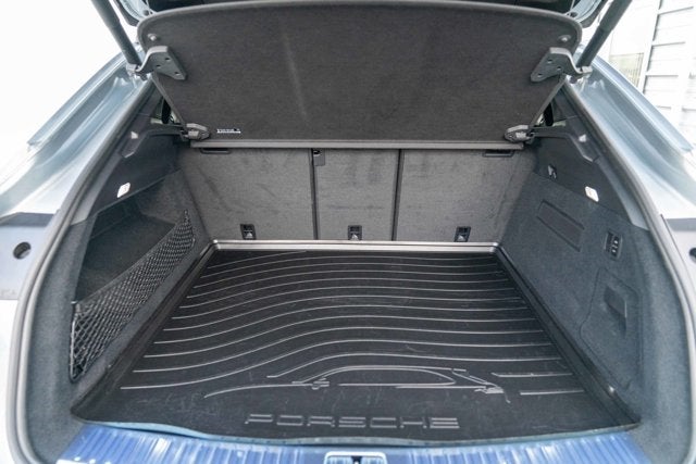 2021 Porsche Cayenne GTS Coupe