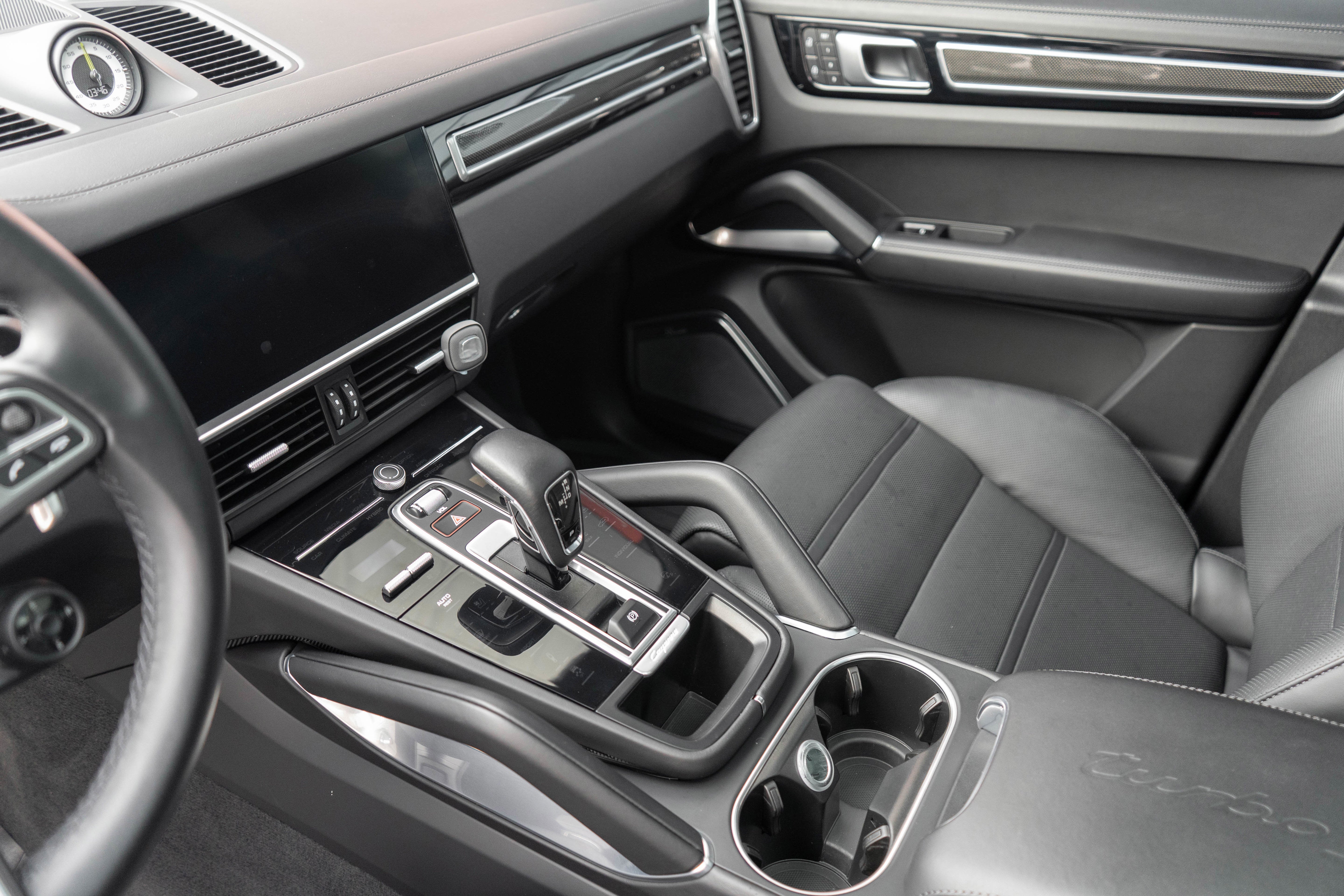 2022 Porsche Cayenne Turbo S E-Hybrid