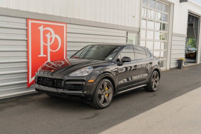 2022 Porsche Cayenne Turbo S E-Hybrid