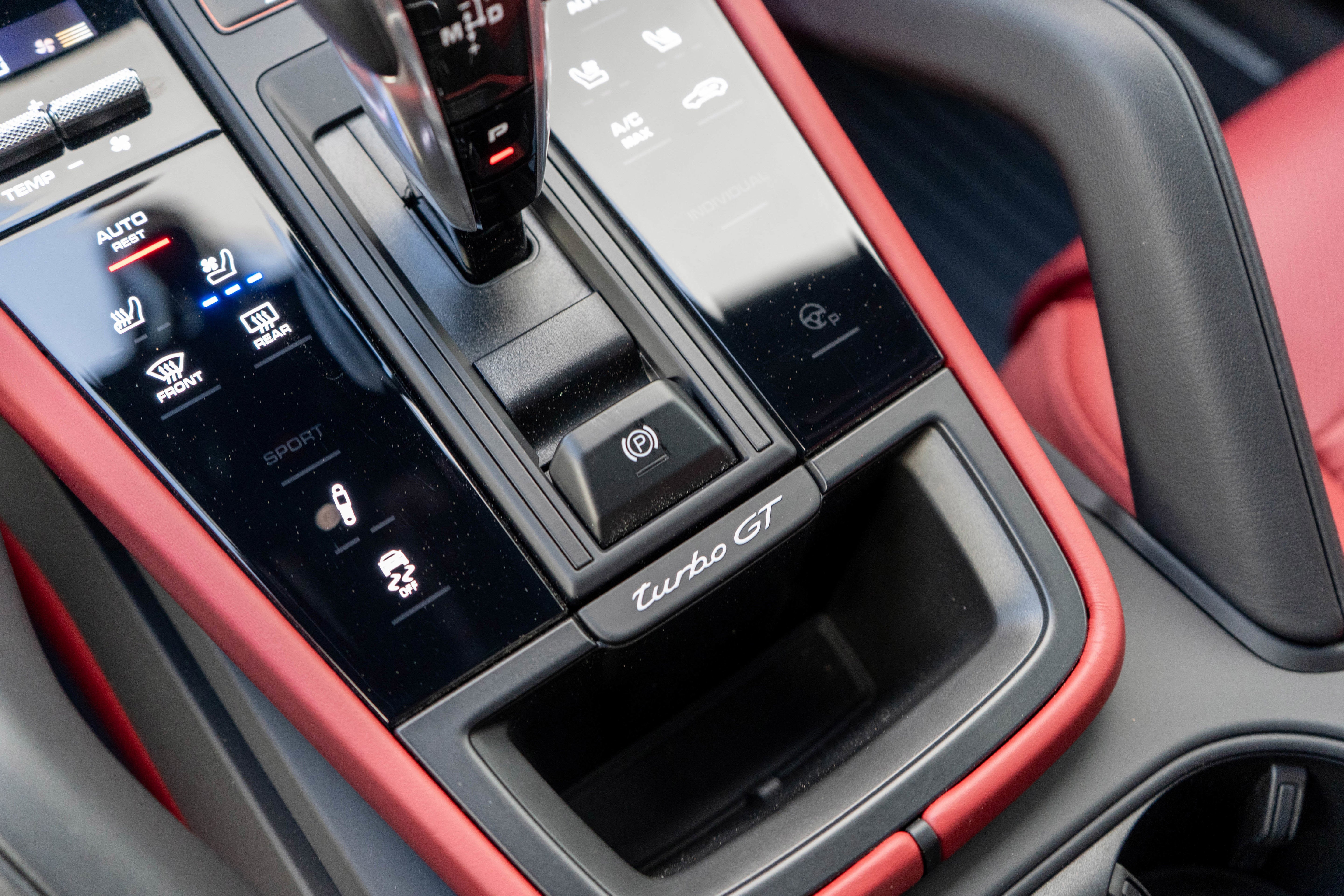 2023 Porsche Cayenne Turbo GT