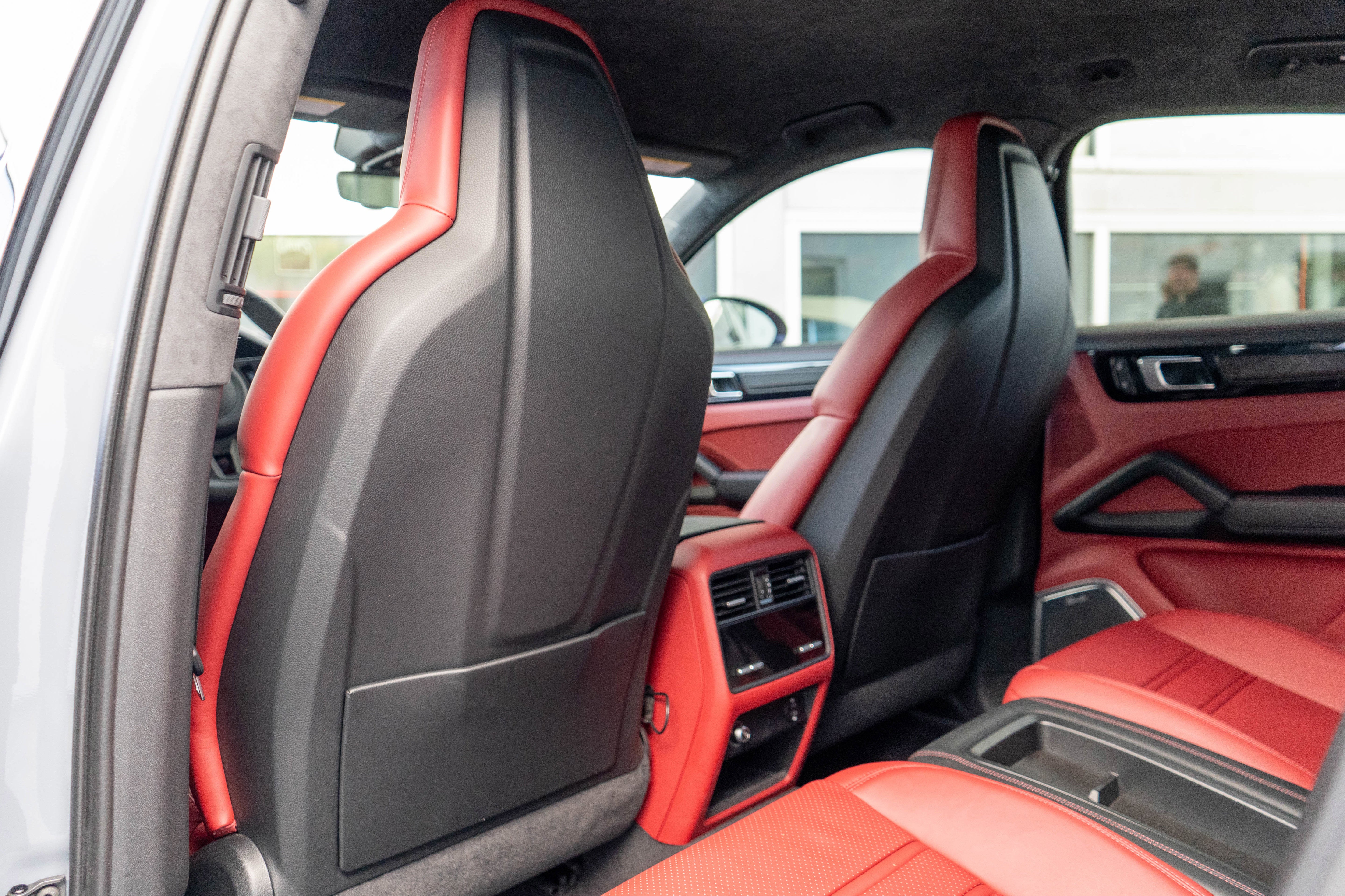 2023 Porsche Cayenne Turbo GT