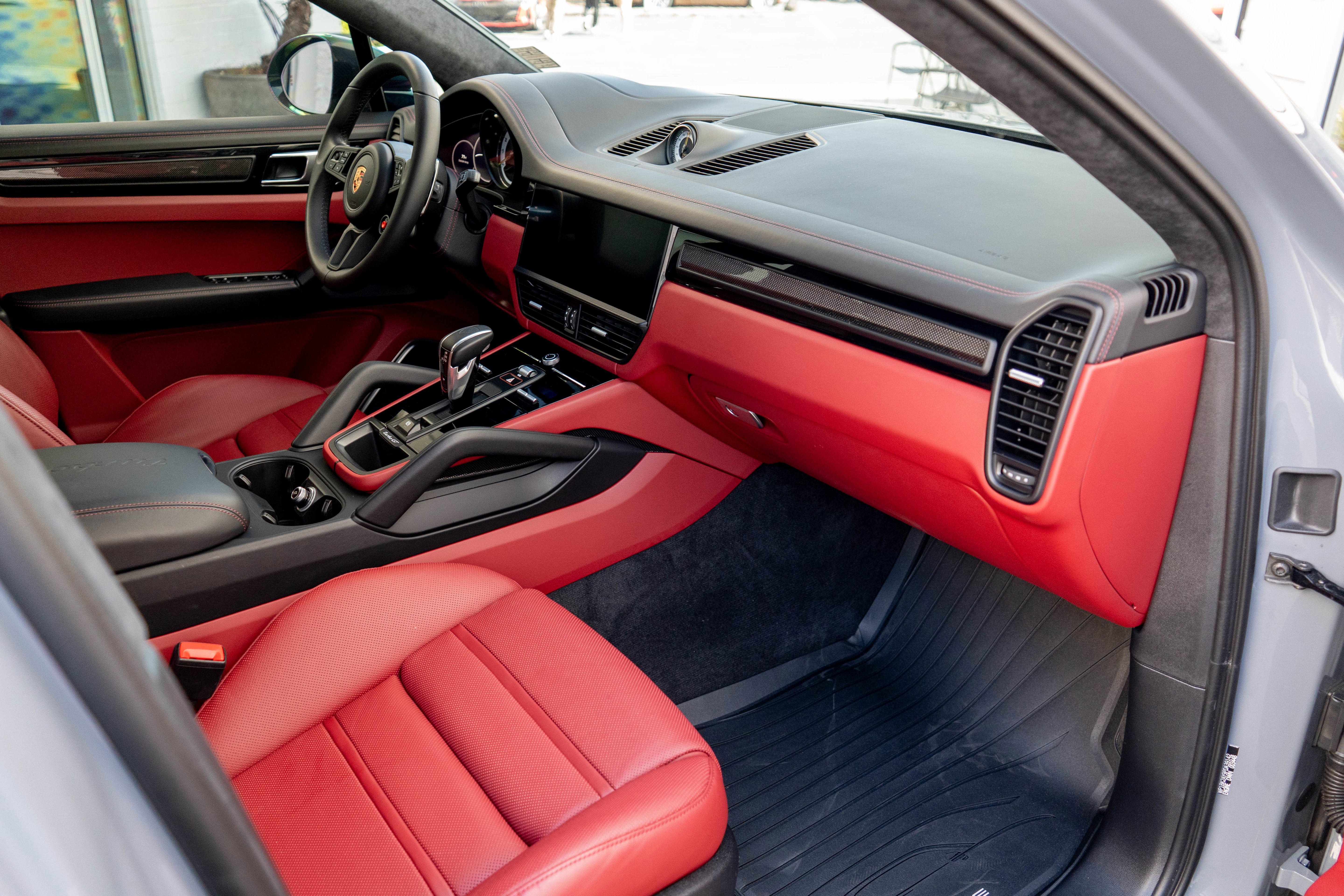2023 Porsche Cayenne Turbo GT