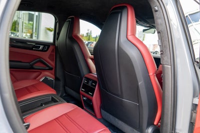 2023 Porsche Cayenne Turbo GT