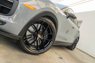 2023 Porsche Cayenne Turbo GT