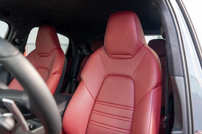 2023 Porsche Cayenne Turbo GT
