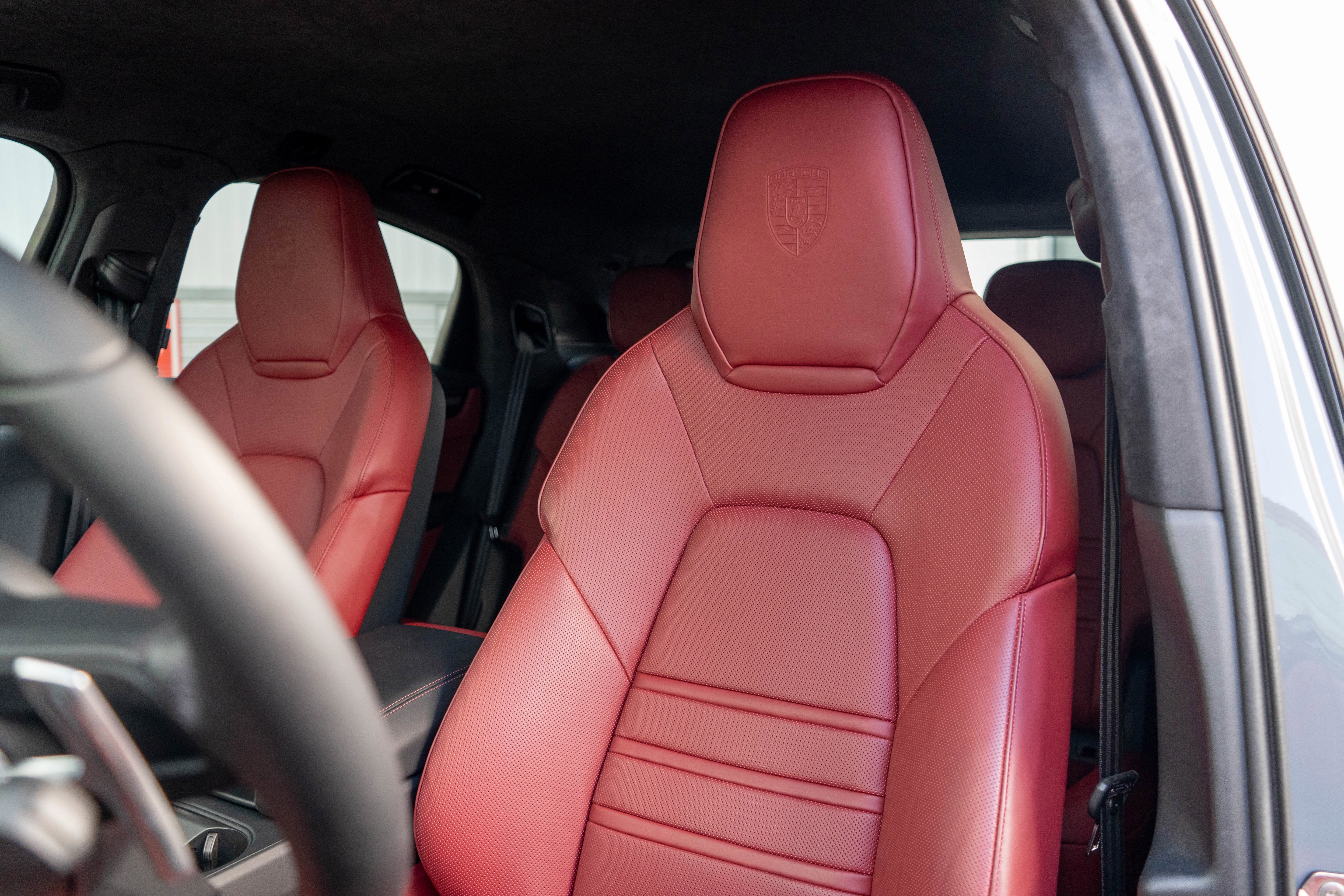 2023 Porsche Cayenne Turbo GT