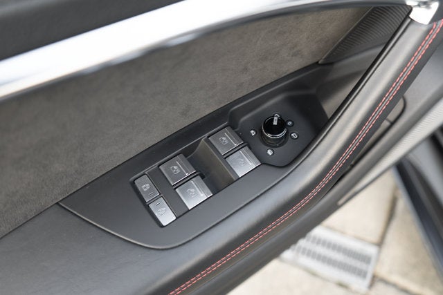 2021 Audi RS 6 Avant 4.0 TFSI quattro