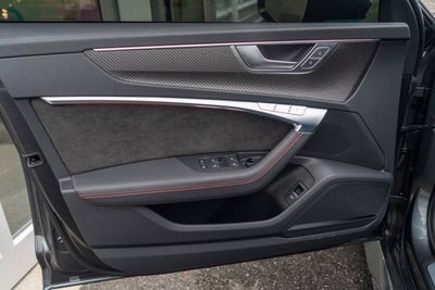 2021 Audi RS 6 Avant 4.0 TFSI quattro