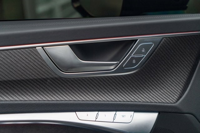 2021 Audi RS 6 Avant 4.0 TFSI quattro