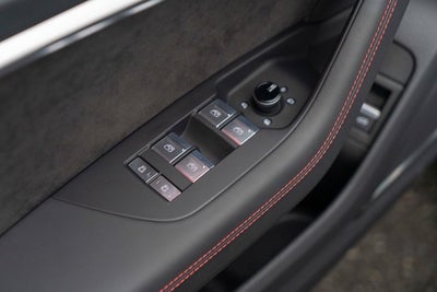 2021 Audi RS 6 Avant 4.0 TFSI quattro