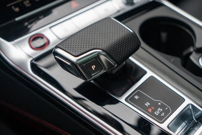 2021 Audi RS 6 Avant 4.0 TFSI quattro