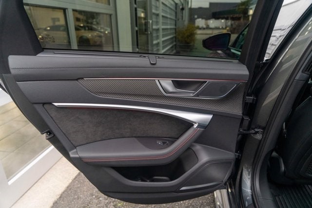 2021 Audi RS 6 Avant 4.0 TFSI quattro