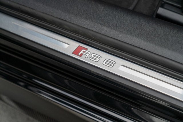 2021 Audi RS 6 Avant 4.0 TFSI quattro