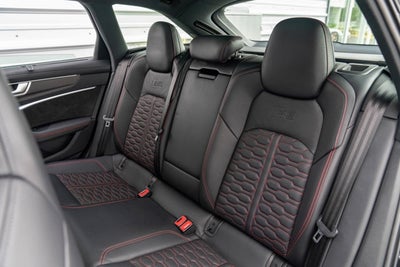 2021 Audi RS 6 Avant 4.0 TFSI quattro