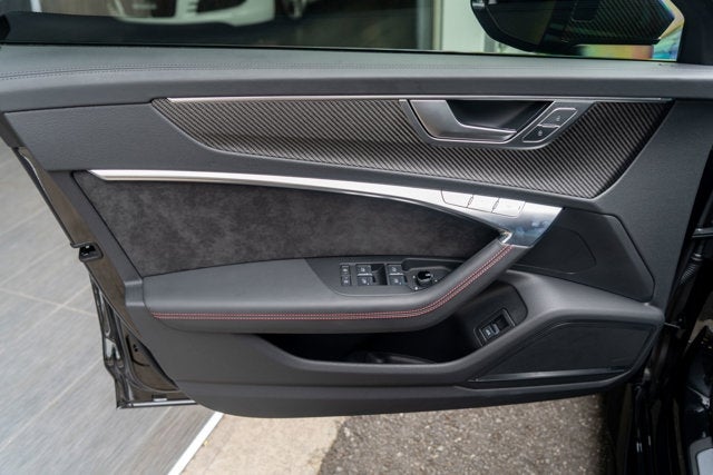 2021 Audi RS6 Avant 4.0 TFSI quattro