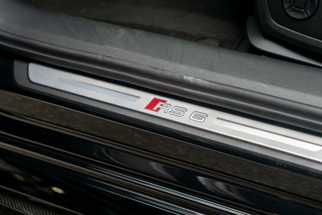 2021 Audi RS6 Avant 4.0 TFSI quattro