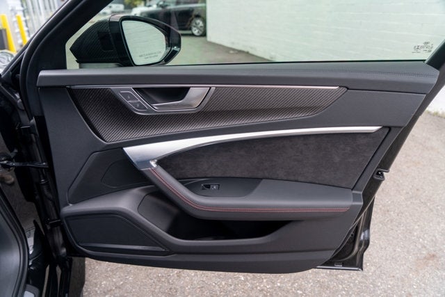 2021 Audi RS6 Avant 4.0 TFSI quattro