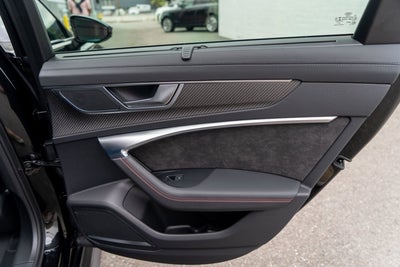 2021 Audi RS6 Avant 4.0 TFSI quattro