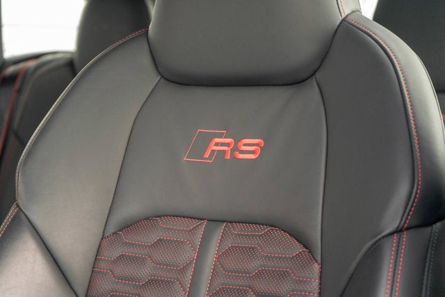 2025 Audi RS 6 Avant performance