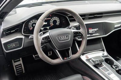 2025 Audi RS 6 Avant performance