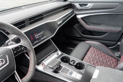 2025 Audi RS 6 Avant performance
