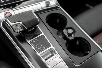 2025 Audi RS 6 Avant performance