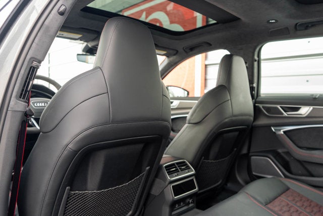 2025 Audi RS 6 Avant performance