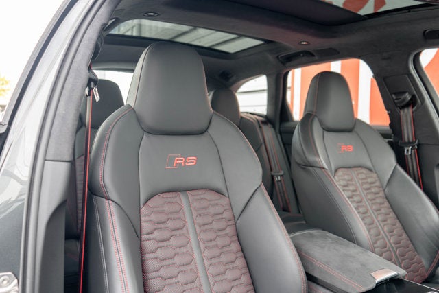 2025 Audi RS 6 Avant performance