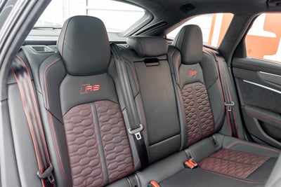 2025 Audi RS 6 Avant performance