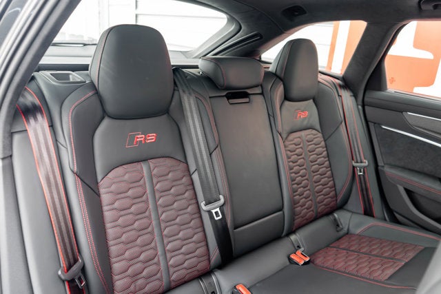 2025 Audi RS 6 Avant performance