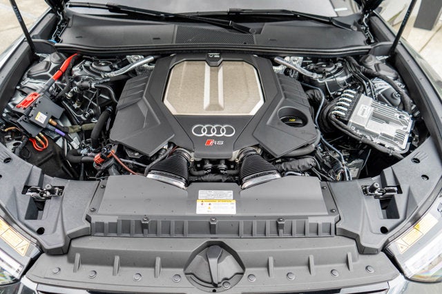 2025 Audi RS 6 Avant performance