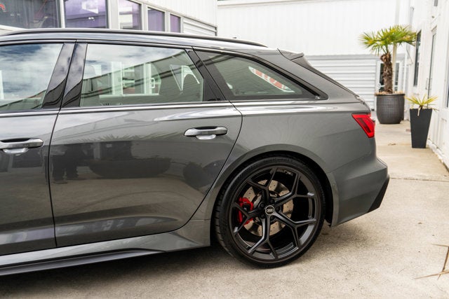 2025 Audi RS 6 Avant performance