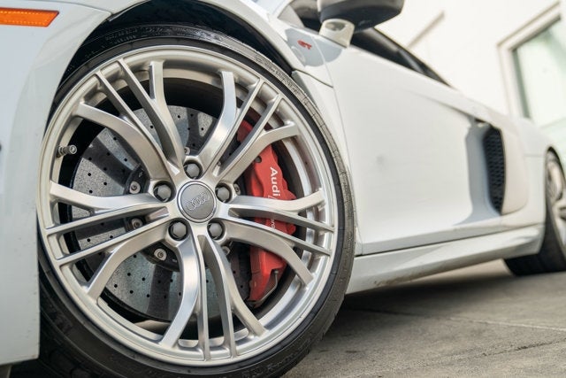 2012 Audi R8 5.2L GT