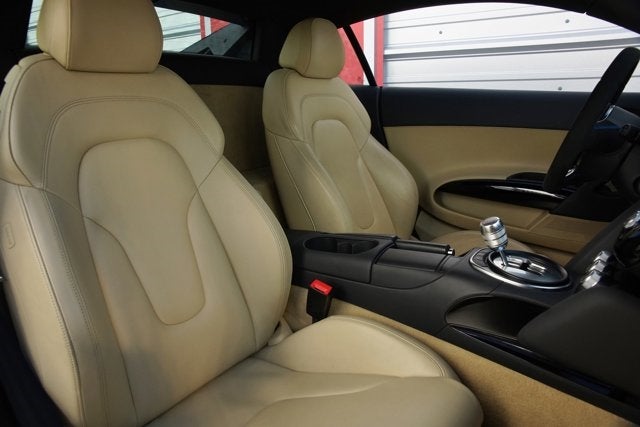 2010 Audi R8 4.2L Quattro Coupe