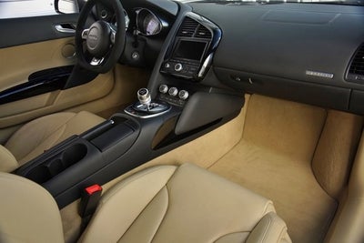 2010 Audi R8 4.2L Quattro Coupe