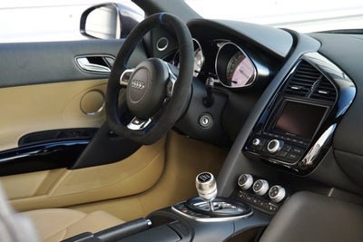 2010 Audi R8 4.2L Quattro Coupe