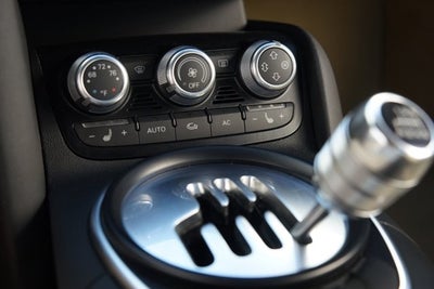 2010 Audi R8 4.2L Quattro Coupe